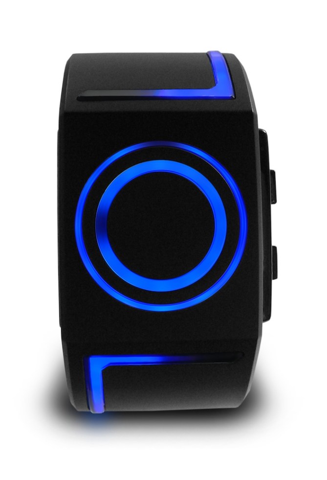 kisai_seven_usb_rechargeable_led_wrist_watch_from_tokyoflash_japan_05 kisai_seven_usb_rechargeable_led_wrist_watch_from_tokyoflash_japan_front_view