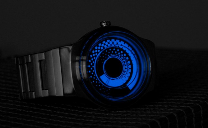 kisai_uzumaki_analog_watch_from_tokyoflash_japan_el_backlight